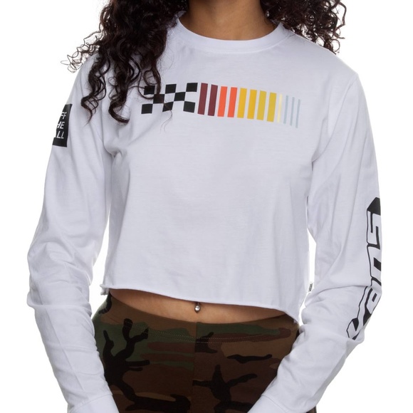 vans cropped tee